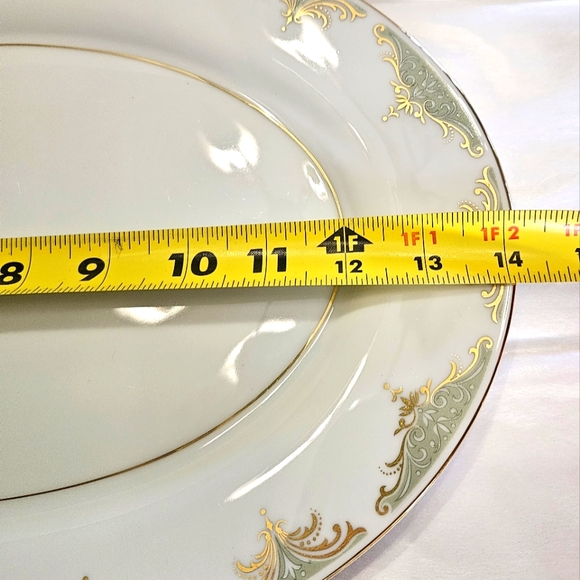 "Valhala" 14" Oval Serving Platter by Mikasa. - Picture 2 of 4